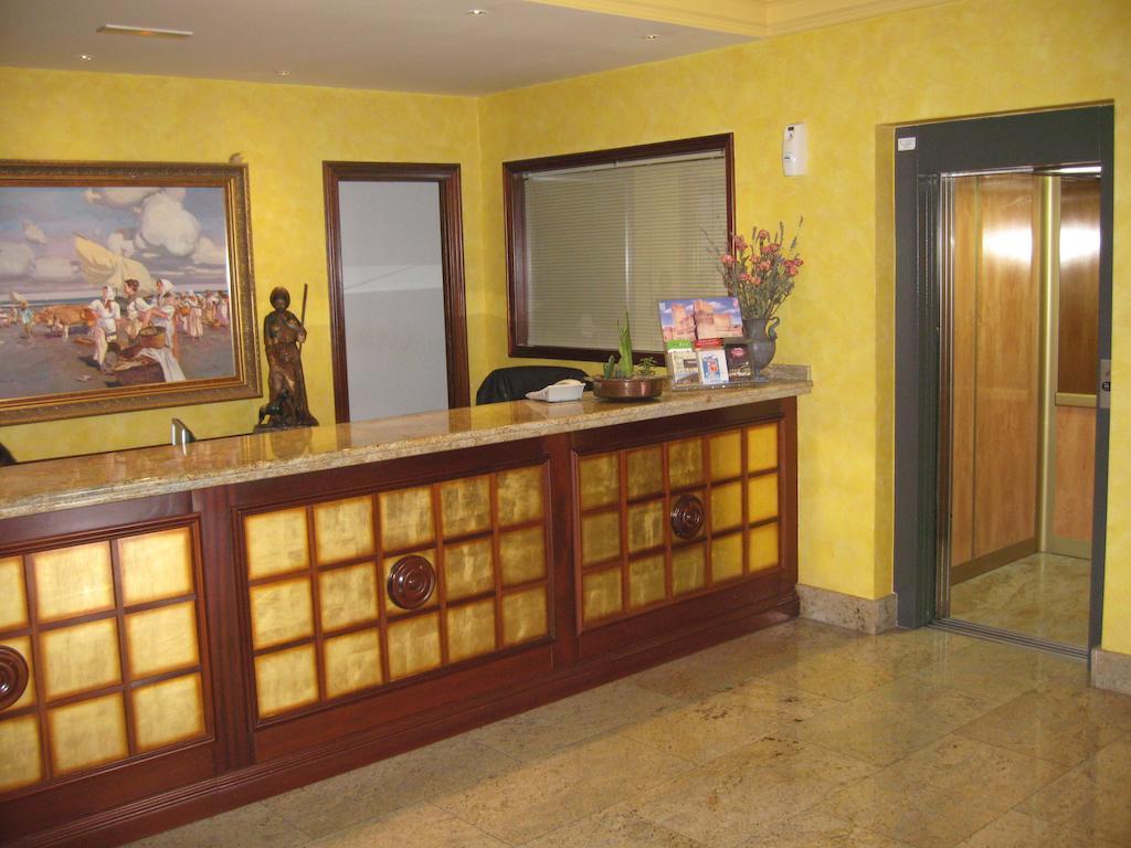 Hotel Restaurante San Roque Medina del Campo Ngoại thất bức ảnh